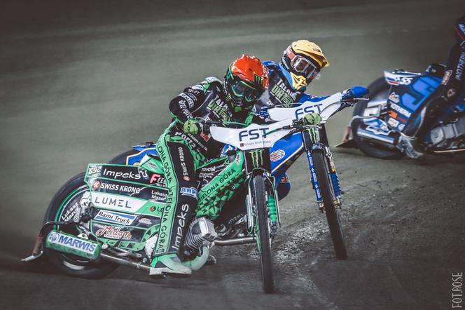 Bartosz Zmarzlik obronił tytuł mistrza świata na Motoarenie. Zdjęcia z toru i trybun
