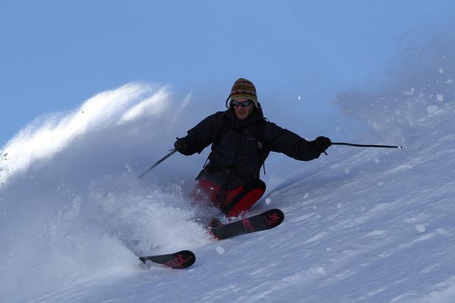 Ewolucje na 12-metrowej skoczni! W weekend Honor Winter Sports Festival