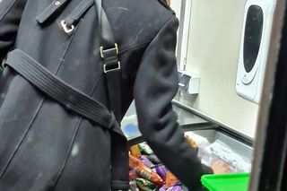 Ida Nowakowska na nocnych zakupach