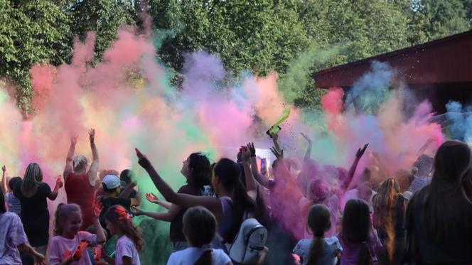 Zakończenie wakacji z Holi Święto Kolorów na Słonecznym Wrotkowie w Lublinie