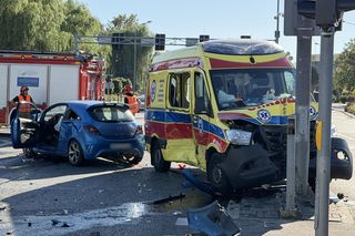 Radom. Wypadek karetki