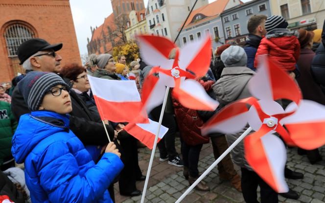 Tak Toruń świętował 11 listopada - zdjęcia z centrum miasta