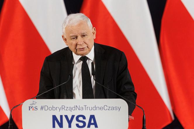 Jarosław Kaczyński trafił do szpitala. Miał operację