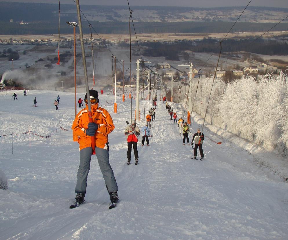 Gdzie na narty w Świętokrzyskiem? Doskonałe warunki na stokach