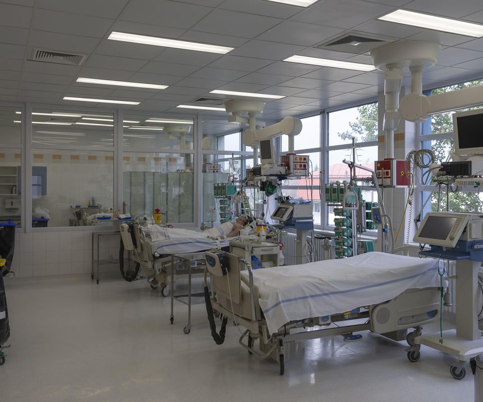 Nie trafiła nawet do sali szpitalnej. Nie żyje kobieta przewieziona na SOR