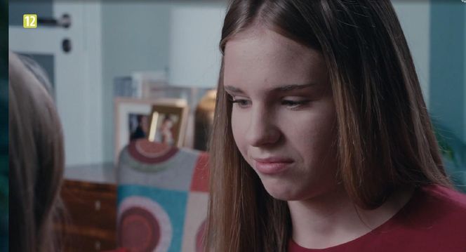 M jak miłość odc. 1872 po wakacjach. Sara (Nadia Smyczek)