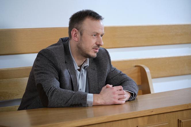 Na Wspólnej odc. 3251. Janusz Zawada (Wojciech Kałużyński) - ojca Jarusia