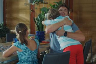 M jak miłość odc. 1838. Szymek (Staś Szczypiński), Maja (Laura Jankowska), Marcin (Mikołaj Roznerski)