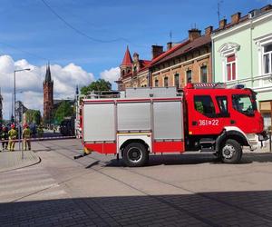 Tarnów. Ulica Krakowska została zablokowana z powodu alarmu bombowego