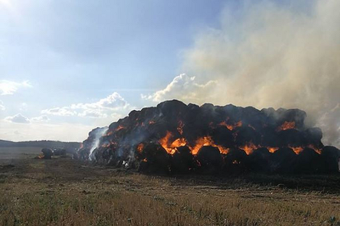 Pożar w Sobótce, straty oszacowane na blisko 50 tys. zł. Powód? Zabawa 11-latków