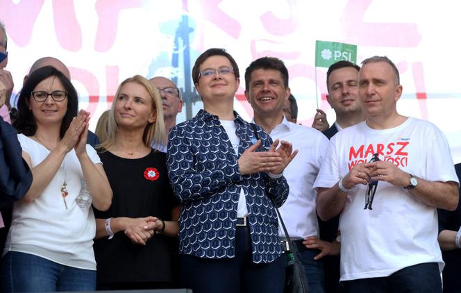 Petru i Schetyna przejmą Nowoczesną