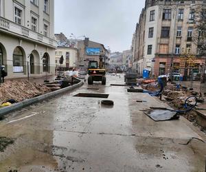 Przedsiębiorcy narzekają na remont przy ul. Legionów. „Ulica tętniła życiem, w tej chwili umarła”