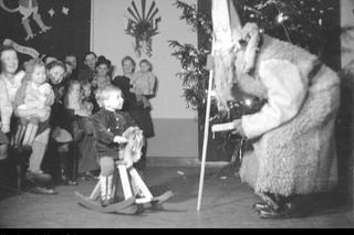 Zabawy świąteczne w PRL