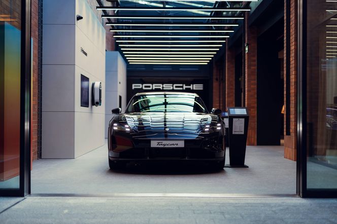 Porsche Store w Elektrowni Powiśle