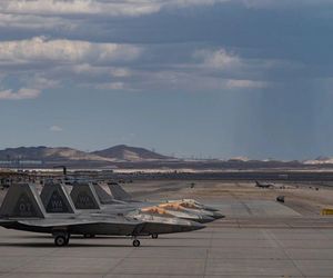 F-22 Raptor