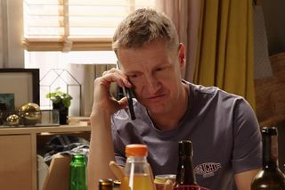 M jak miłość, odcinek 1846: Pijany Paweł zadręczy Frankę po jej odejściu! Zadzwoni do żony z pretensjami - ZDJĘCIA, WIDEO 