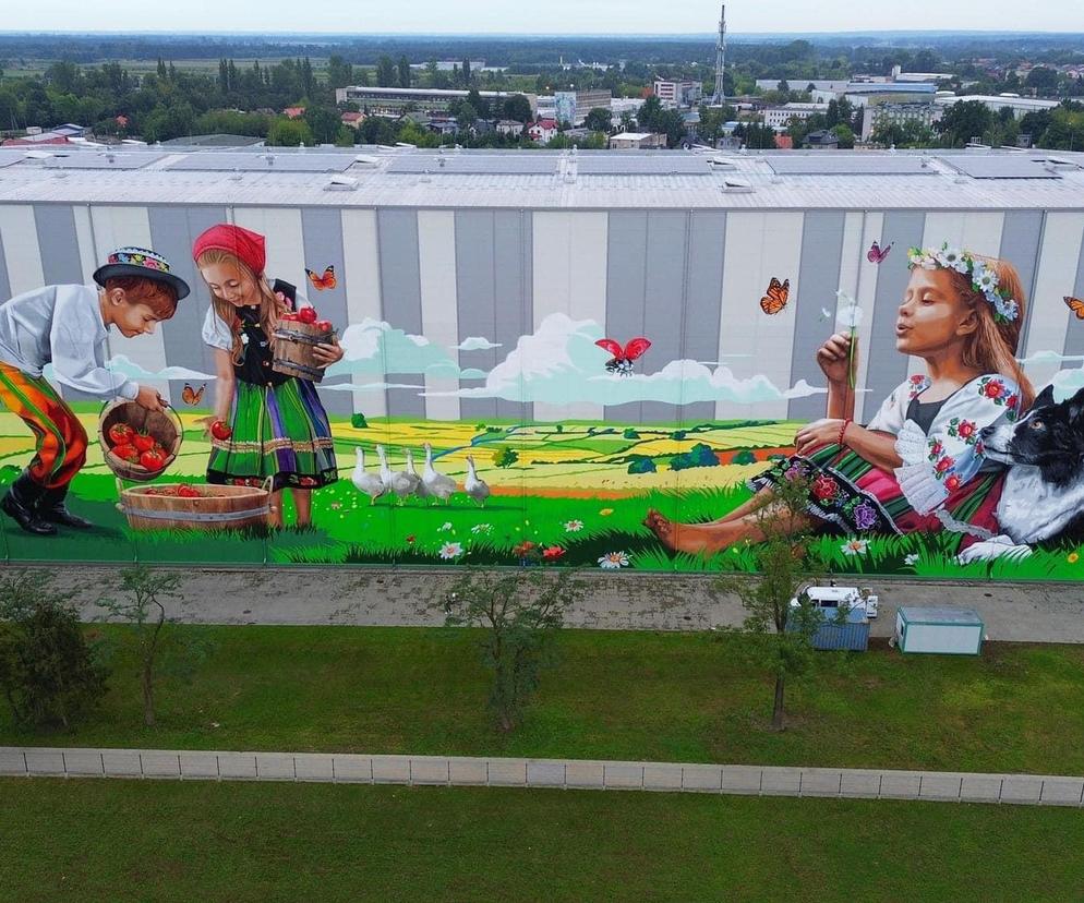 W Łowiczu powstał największy mural w Polsce! Wyprzedził łódzkiego Wiedźmina