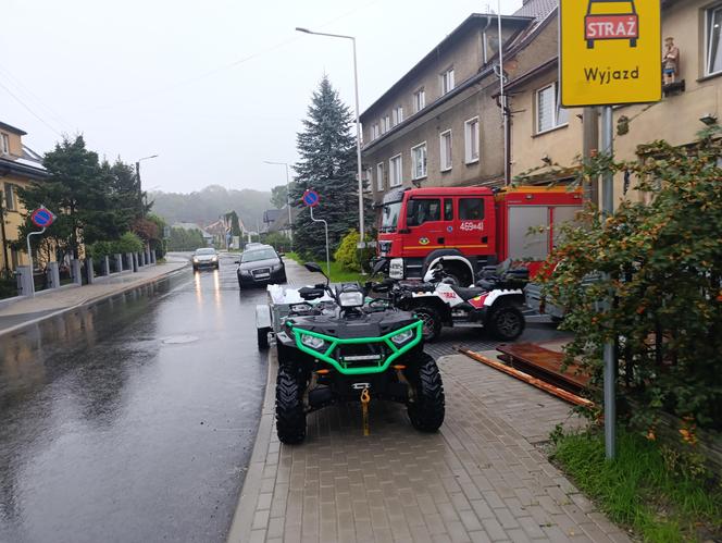 Zagrożenie powodziowe w Jarnołtówku w województwie opolskim. Mieszkańcy boją się powtórki z 1997