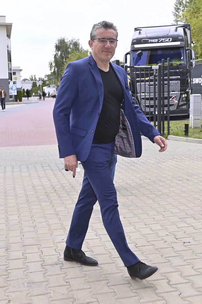 Gwiazdy na jesiennej ramówce Polsatu błyszczały błękitem i dekoltami poniżej pasa. Tylko Ada Fijał i Kasia Cichopek przełamały sztampę