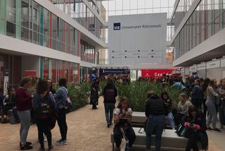 Trwa rzeszowski Salon Maturzystów