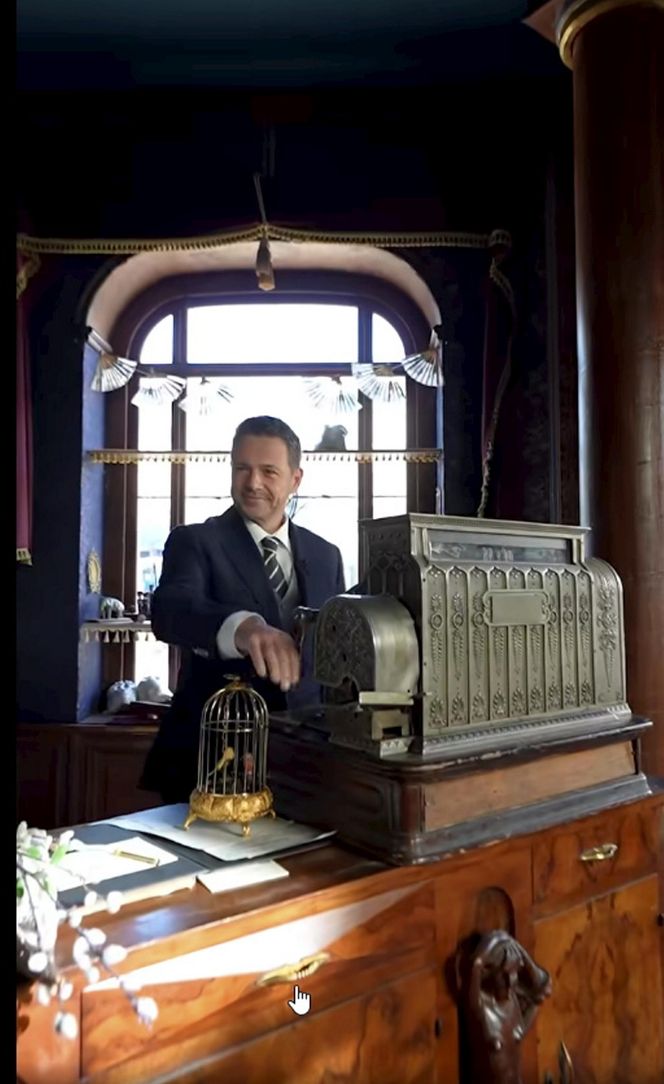 Trzaskowski bawi się w Wokulskiego