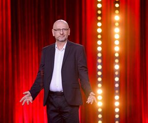 Grzegorz Halama nagle zniknął z show-biznesu. Nie do wiary, jak dziś wygląda znany kabareciarz