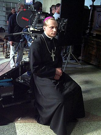Piotr Adamczyk do dziś kojarzony jest z rolą papieża. Aktor wyznał, iż w Meksyku traktowano go jak reinkarnację Jana Pawła II