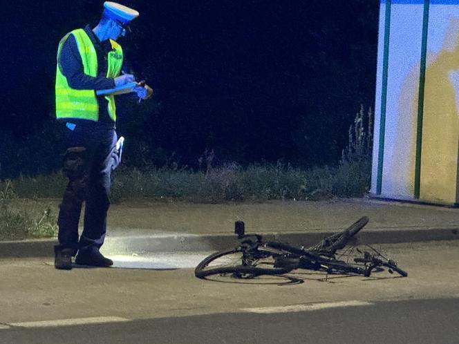 Tragiczny wypadek pod Legionowem. Nie żyje rowerzysta