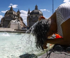 Fala upałów w Europie! Centra chłodzenia powstają w miastach