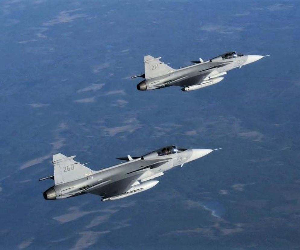 Para myśliwców Gripen