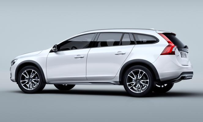 2015 Volvo V60 Cross Country