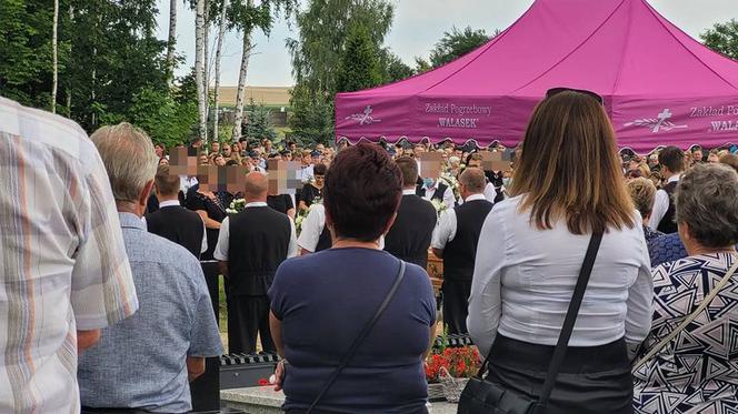 Pogrzeb ofiar zabójstwa w Borowcach. Gianni pożegnał swoich bliskich [ZDJĘCIA]