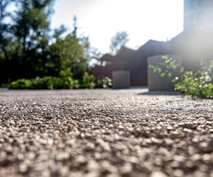 Nowoczesne nawierzchnie zewnętrzne –  webinar z ekspertem Cemex