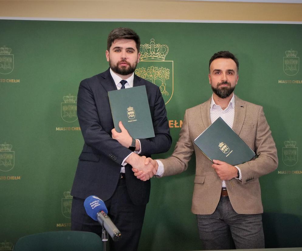 Umowa na budowę dróg podpisana