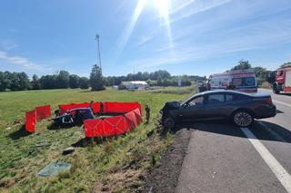 Śmiertelny wypadek pod Bełchatowem! 47-latek i 17-latka nie żyją. 4-letnia dziewczynka w stanie ciężkim