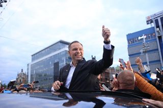 Wielka podwyżka pensji dla Nawrockiego po wygranej! Tyle będzie zarabiał