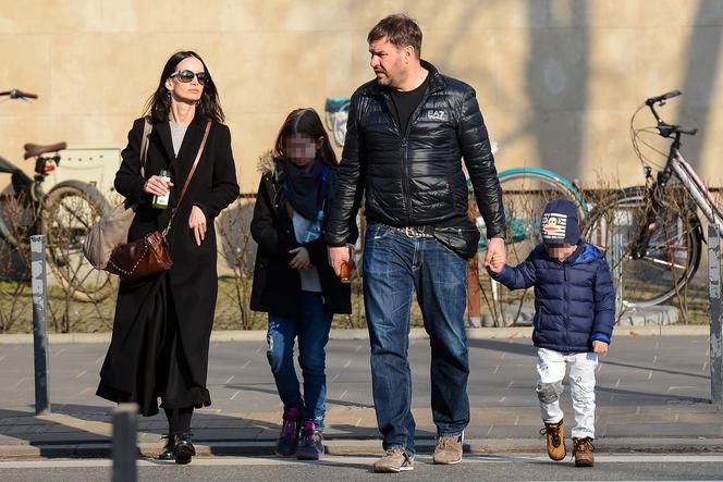 Karolak w limuzynie za 350 000 zł.