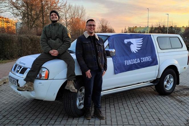 Zebrali fundusze i kupili auto terenowe dla ukraińskich żołnierzy. Finał akcji odbył się w Bełchatowie [AUDIO]