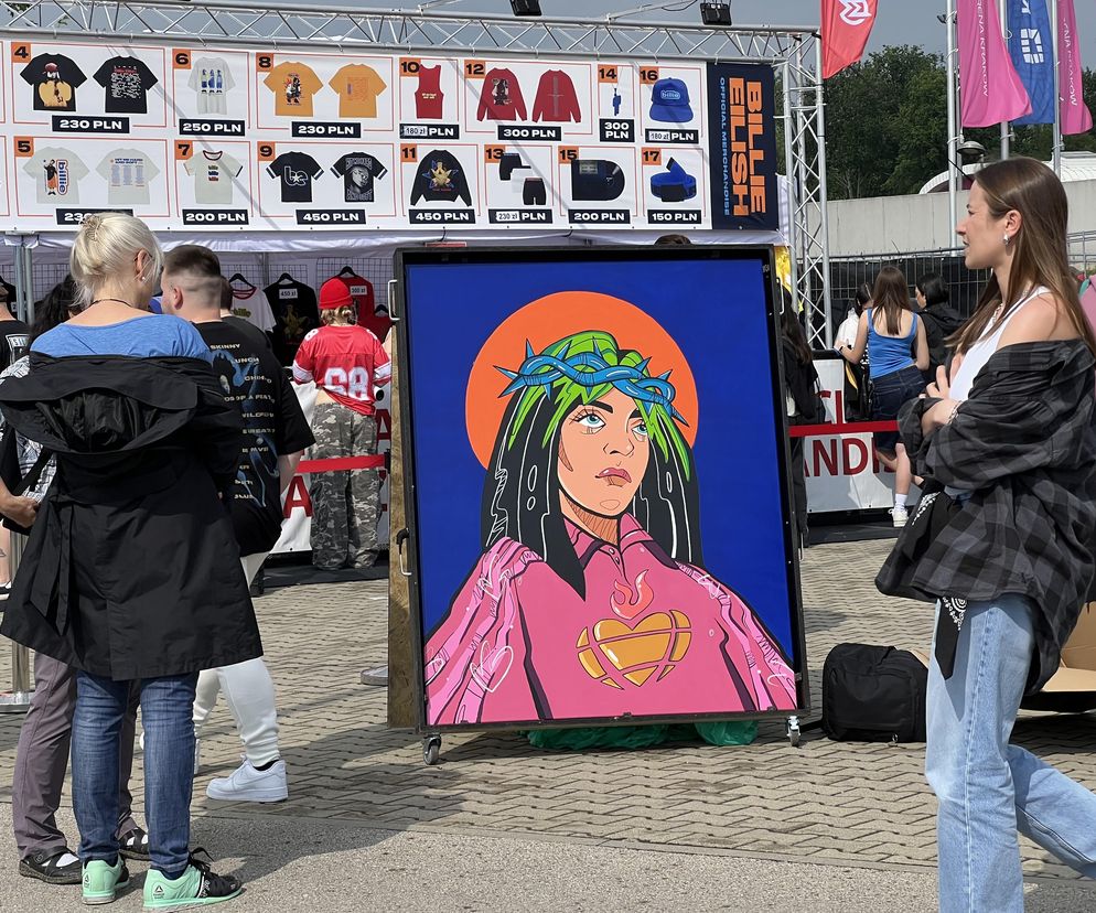 Szokujące ceny merchu Billie Eilish na koncercie w Krakowie. W Internecie zawrzało [WIDEO]