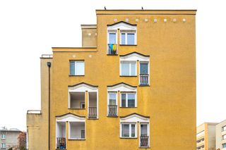 Blok na Madalińskiego 55 w Warszawie