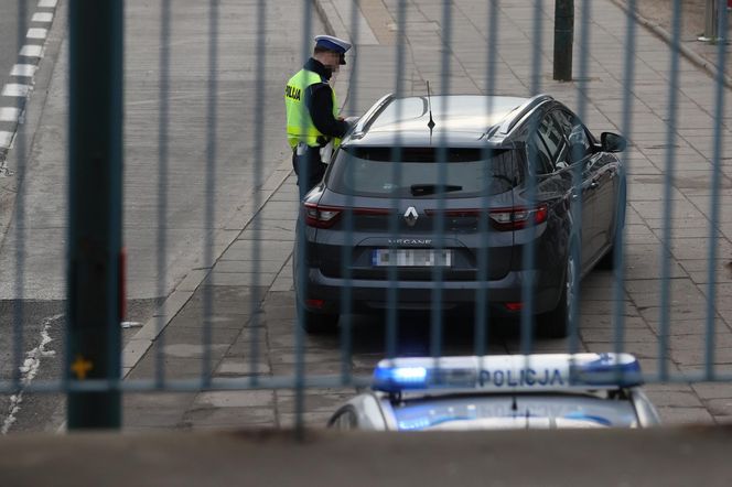 Niewidzialni policjanci w Warszawie w akcji. Nowe zasady kontroli drogowych zaskakują
