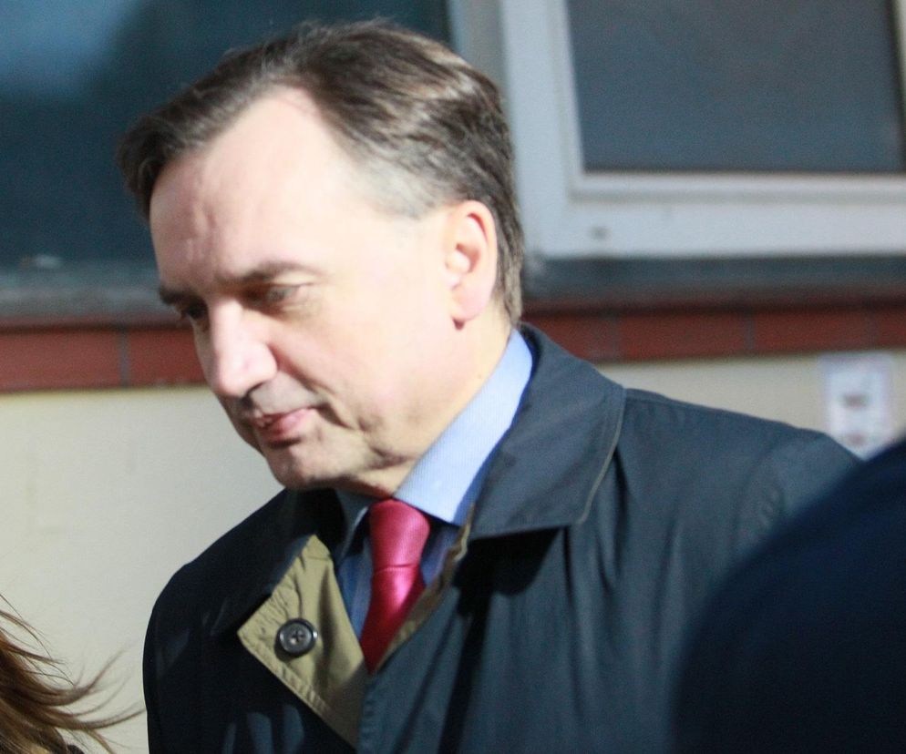 Nowe informacje o stanie zdrowia Zbigniewa Ziobry. „Dusi się i bardzo schudł”