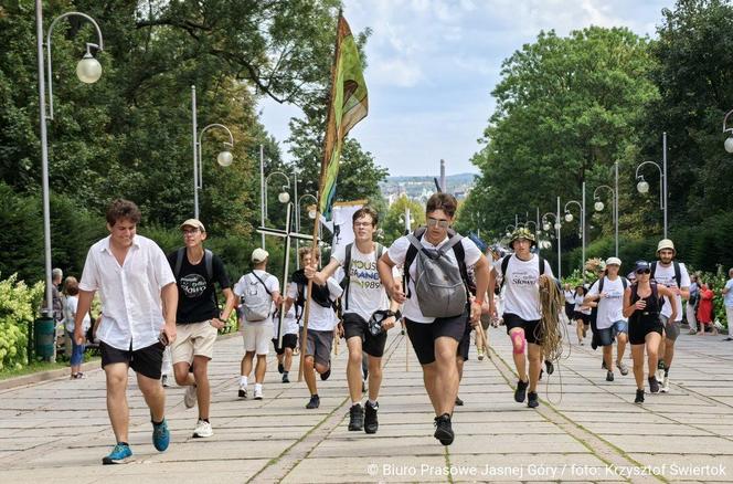 Sierpniowe pielgrzymki na Jasną Górę 2024