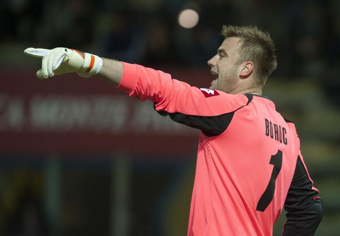 Artur Boruc ZBESZTANY przez byłego rywala. Zawsze mnie wkur****