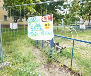 Ogrodzony plac zabaw na Winogradach