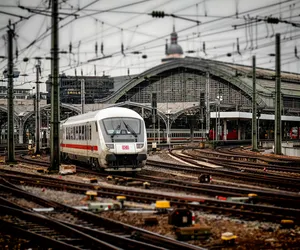 Kiedy koniec remontu na trasie kolejowej do Warszawy? Znamy datę