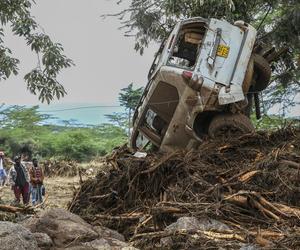 Gwałtowne powodzie w Kenii. Turyści utknęli na drzewach w rezerwacie Masai Mara