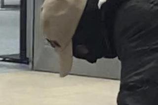 Atak zboczeńca w M1 w Krakowie! Dlaczego nikt nie ruszył na pomoc kobietom? [ZDJĘCIA]