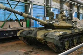 T-90M na hali produkcyjnej