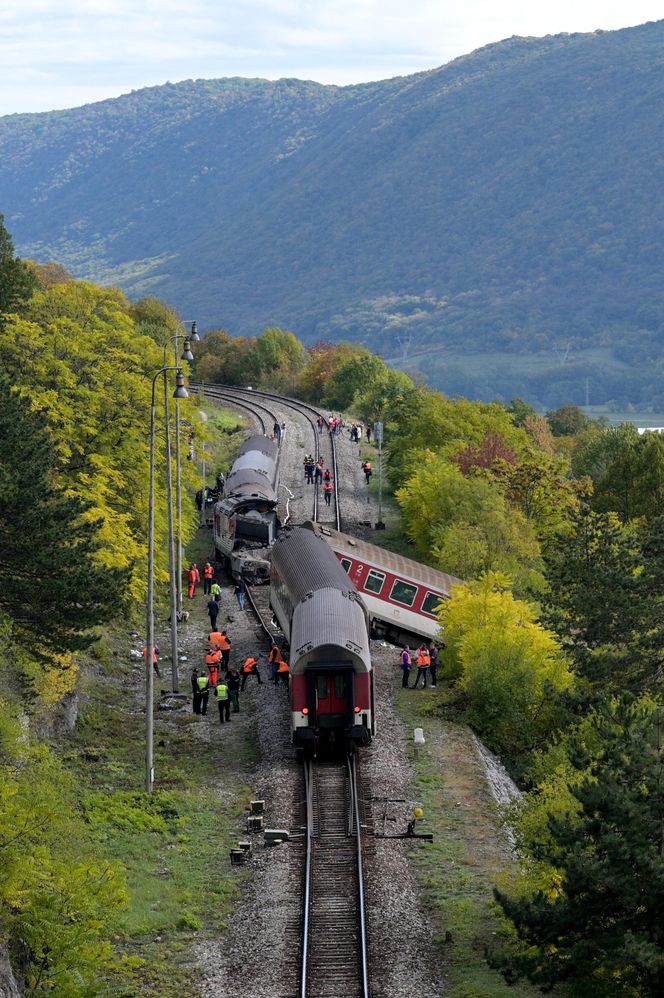 Zderzyły się dwa pociągi ekspresowe na Słowacji